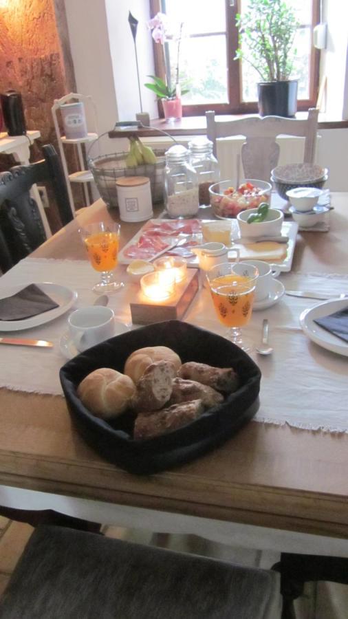 La Bourgseigneurie Hotel Bourseigne-Vieille Ngoại thất bức ảnh
