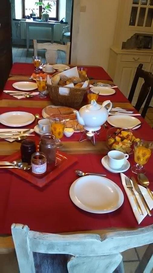 La Bourgseigneurie Hotel Bourseigne-Vieille Ngoại thất bức ảnh